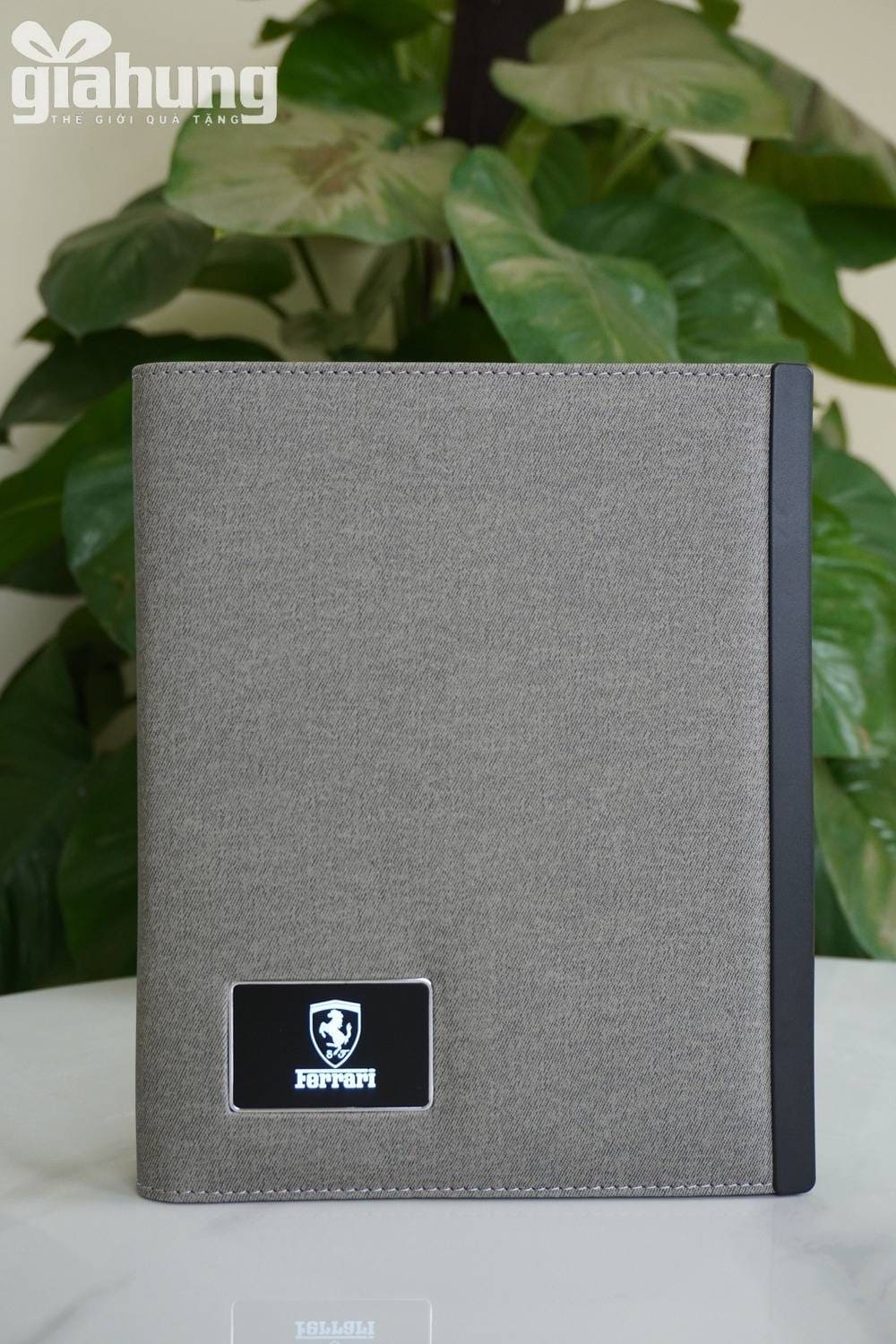 Sổ Da Cao Cấp Tích Hợp Sạc Dự Phòng Không Dây Ferrari
